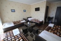 Отель "Парус": Четырехместный номер с раздельными кроватями